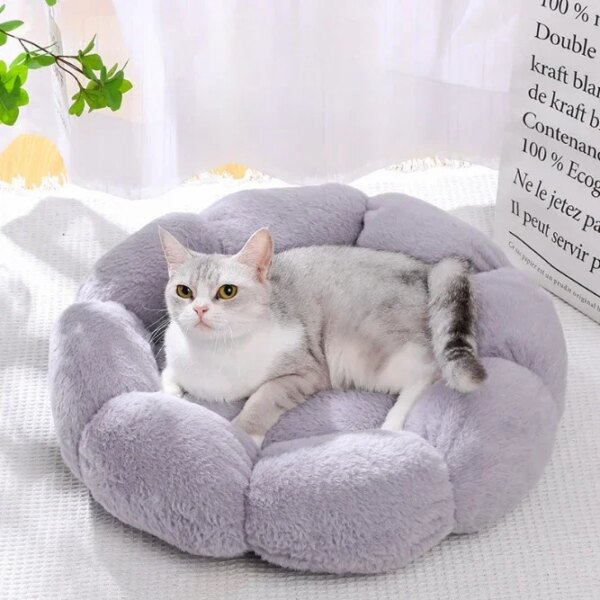 Dog Plush Flower Shape Cat Pet Kennel Dog Kennel Cat Kennel Dog Bed Dog Mat Pet Daily Necessities