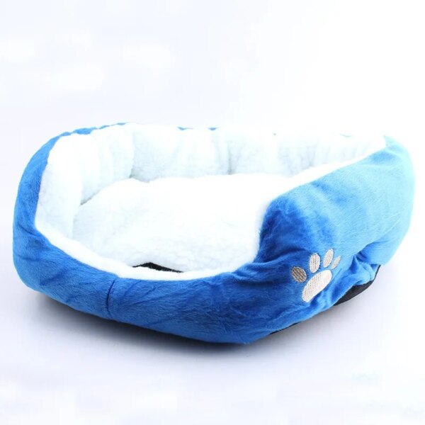 Pet Products Dog Kennel Cat Kennel Hot Selling Dog Kennel Lamb Plush Dog Kennel Size